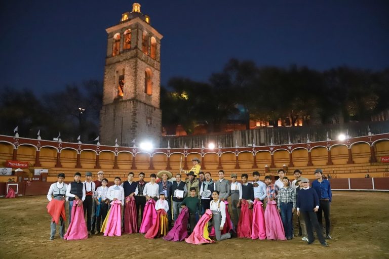 Tlaxcala vive una Feria Cultural Taurina 2025 dinámica y multitudinaria bajo la coordinación del ITDT