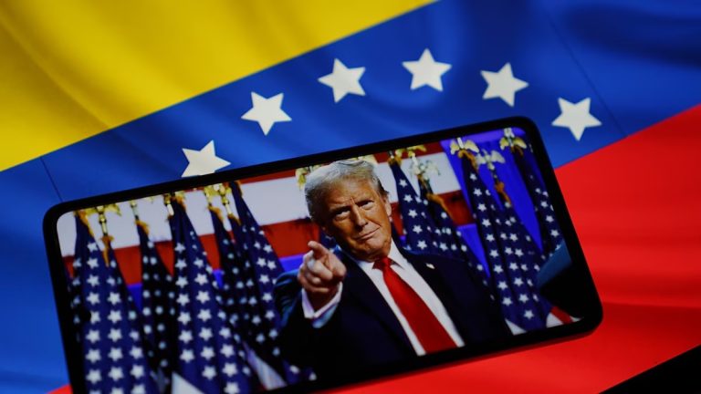 Trump ‘presume’ ataque contra una ‘gran instalación’ en Venezuela
