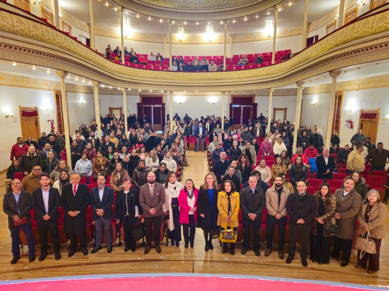 Organiza Cecytez congreso de investigación y divulgación educativa