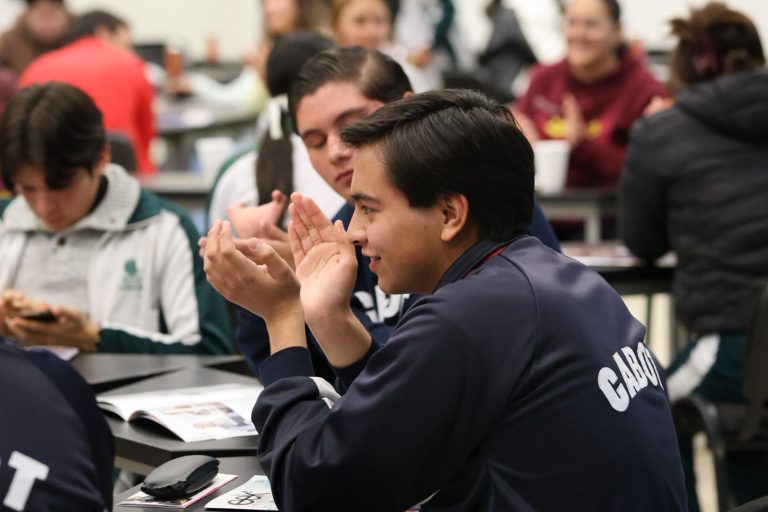 Realizan taller de formación juvenil en el Cozcyt