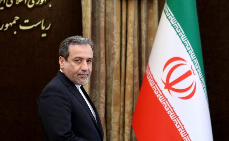 Emplaza Araqchi a EU a buscar una salida diplomática en Irán