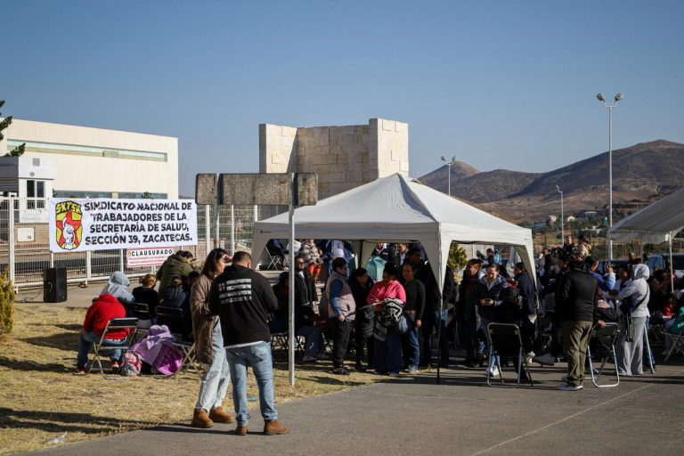 Protesta por pago personal de salud