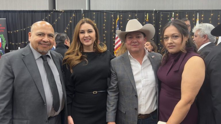 Refrenda senadora su compromiso con los connacionales