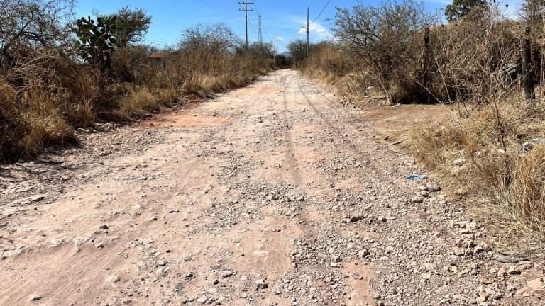 Paseo San Carlos, un atajo deteriorado