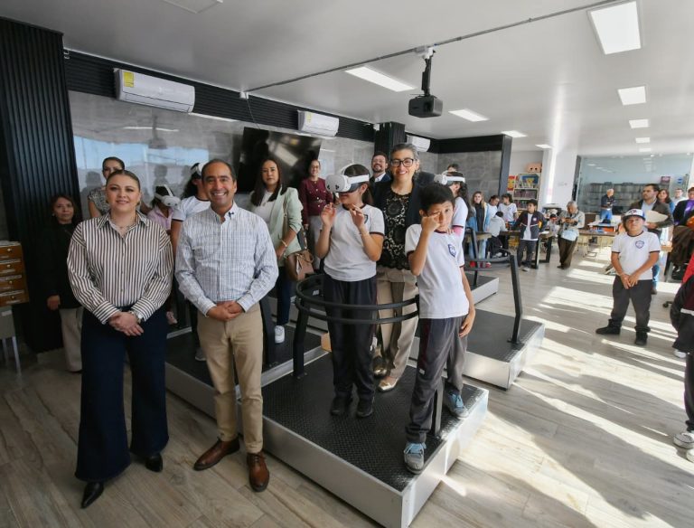 Estrenan niños guadalupenses aula virtual