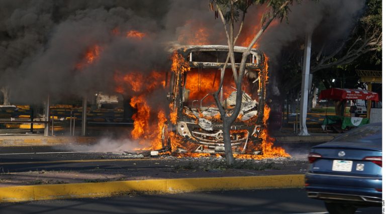 Abaten al ‘Mencho’; detona terror