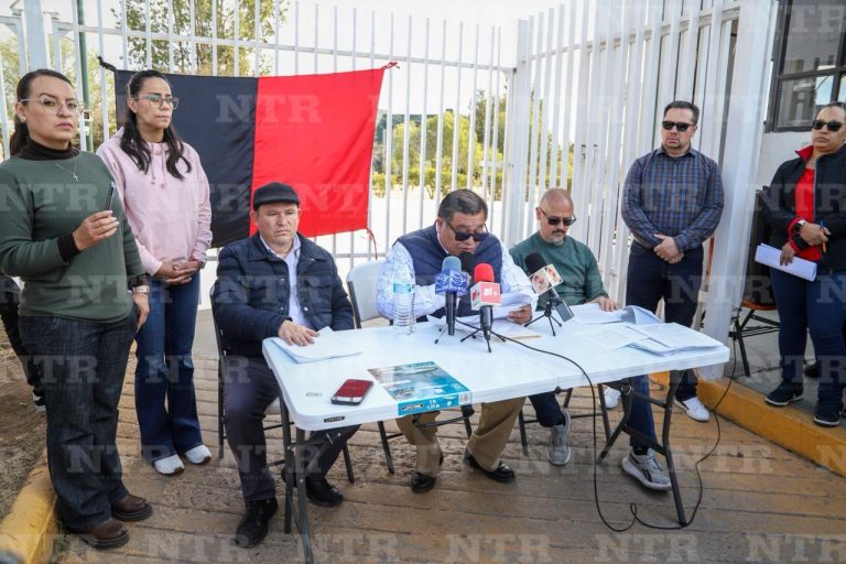 Destituyen a rectora o sigue paro en la Utzac
