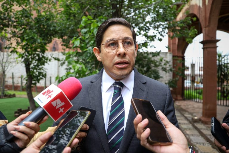Conflicto laboral detiene mina Pan American Silver