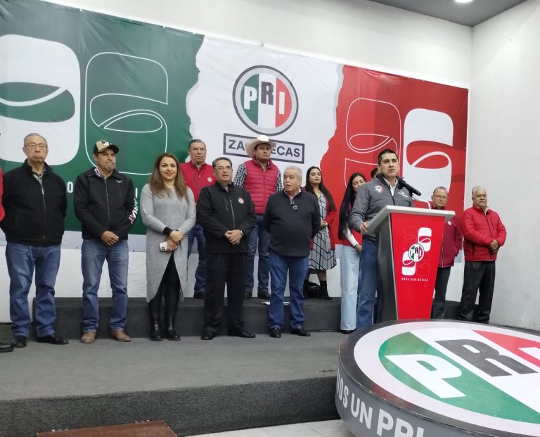 Llaman a pagar prestación pendiente a estatales