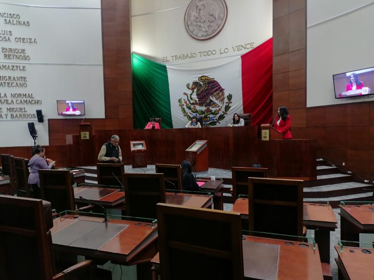 Presentan iniciativa para el reconocimiento de la comaternidad
