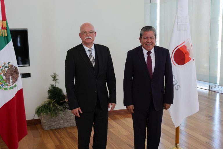 Se reúnen gobernador y Embajador de Alemania