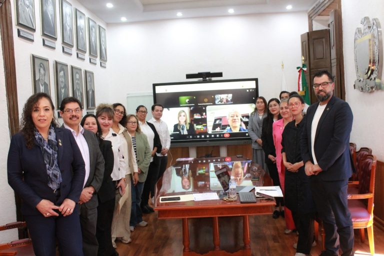 Busca Licenciatura en Artes su reacreditación con CAESA