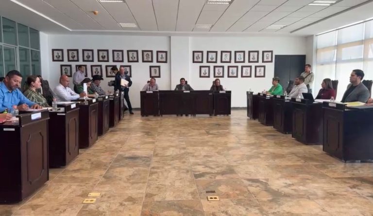 Aprueba Cabildo programas operativos anuales