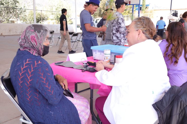 Buscan cuidar de la ciudadanía con Feria de Salud