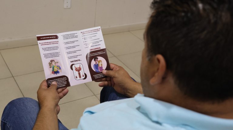 Ofrecen procedimientos gratuitos de vasectomía sin bisturí