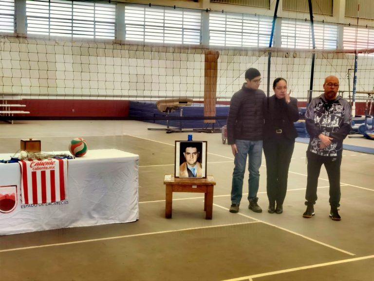 Reconocen legado deportivo de José Luis Magallanes