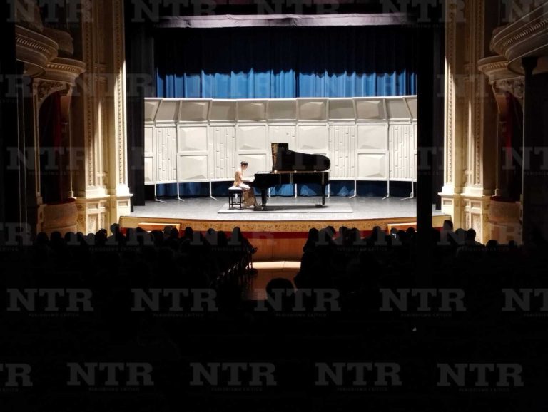 Toma Argentina Durán una radiografía del alma musical