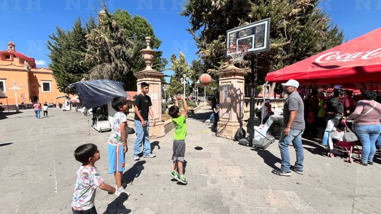 Celebran el festival Familias con Amor