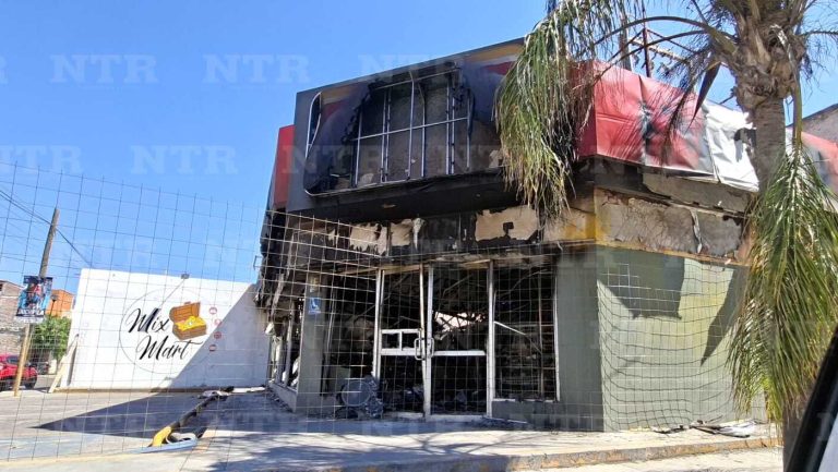 En abandono, Oxxo incendiado en el centro de Juchipila