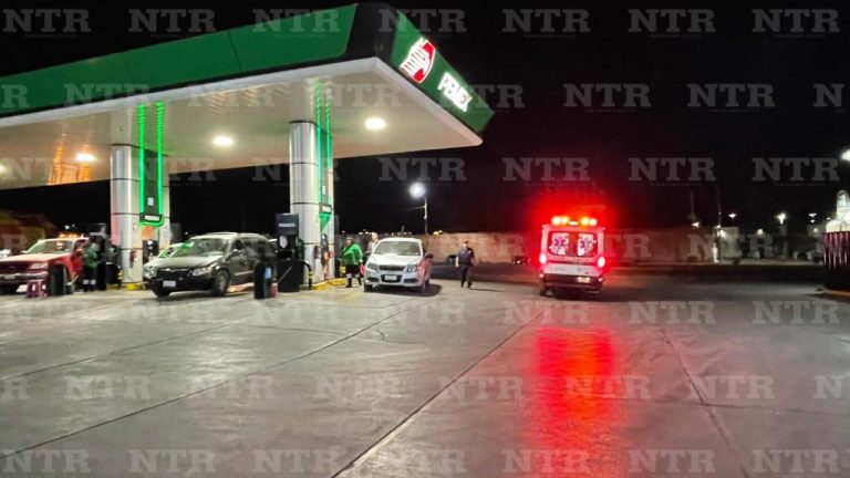 Trabajador sufre lesión tras ser aventado por una camioneta