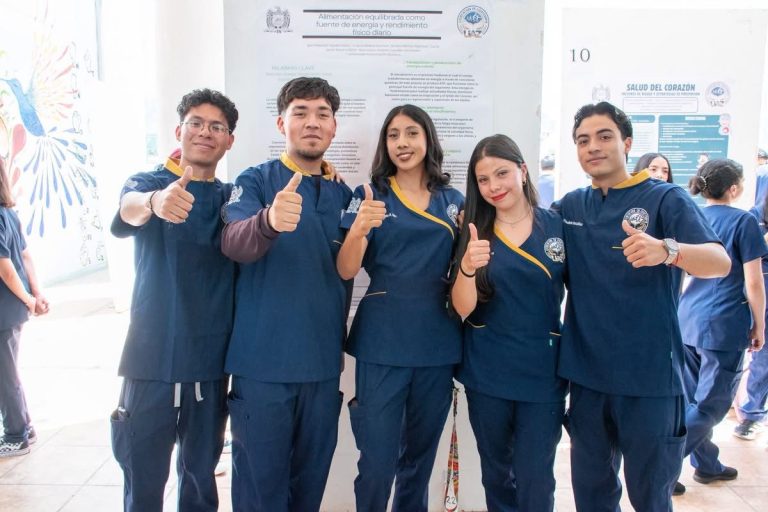 Conmemoran alumnos de fisioterapia el Día Mundial de la Salud
