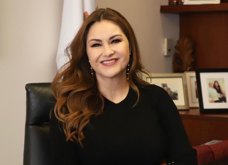 Llama senadora a utilizar plataformas digitales para fomentar la lectura
