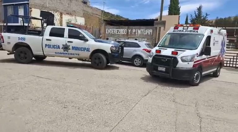 Encuentran a hombre sin vida en barrio de San Pedro