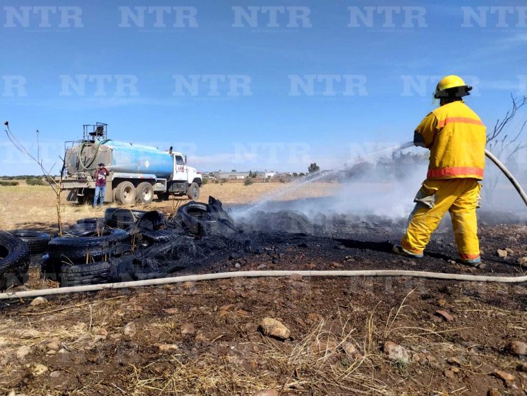 Tras una hora, logran sofocar incendio en Calera