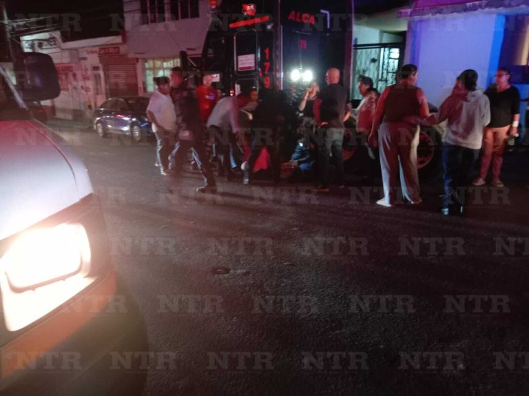 Atropellan a menor; lo trasladan grave a un hospital
