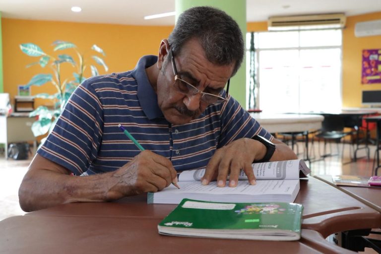 Participa Zacatecas en la Primera Jornada Nacional de Alfabetización