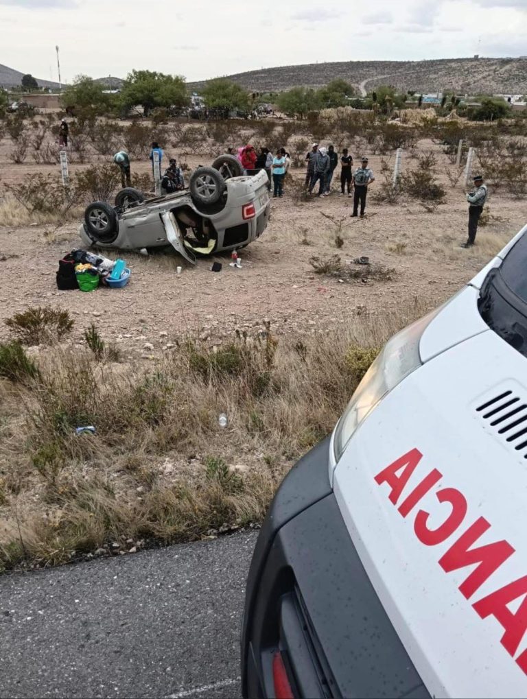Deja seis lesionados volcadura en la 54