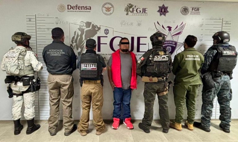 Informa FGJE detención de servidor público