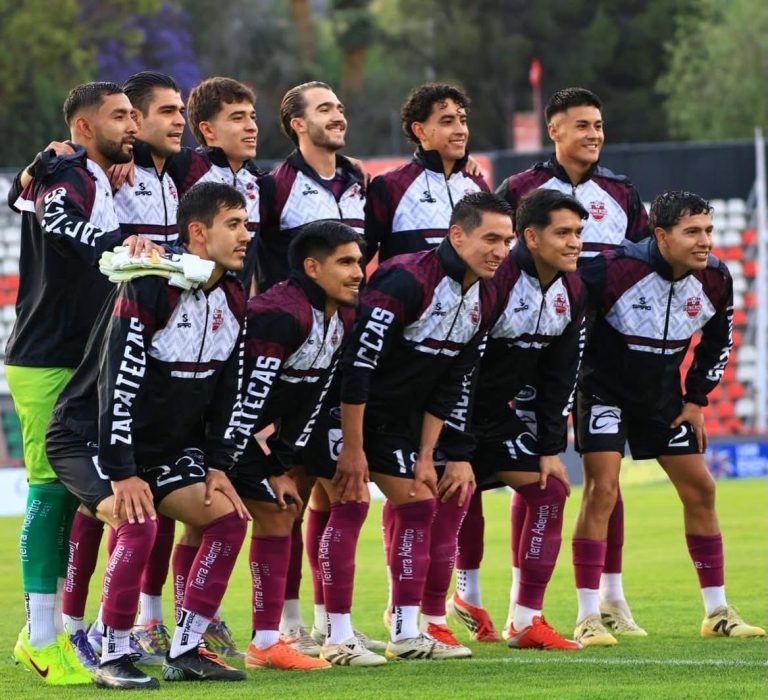Mineros deja abierta la semifinal en el Carlos Vega Villalba