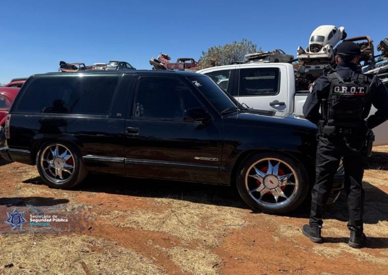 Recuperan tres vehículos con reporte de robo