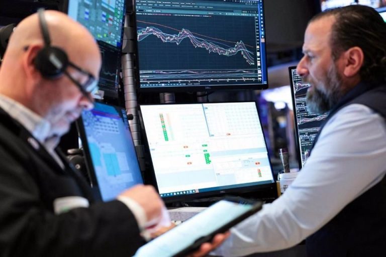 Abren mercados de EU al alza; SpaceX sube 6%