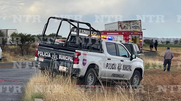 Fuerte accidente deja dos personas sin vida y tres lesionados