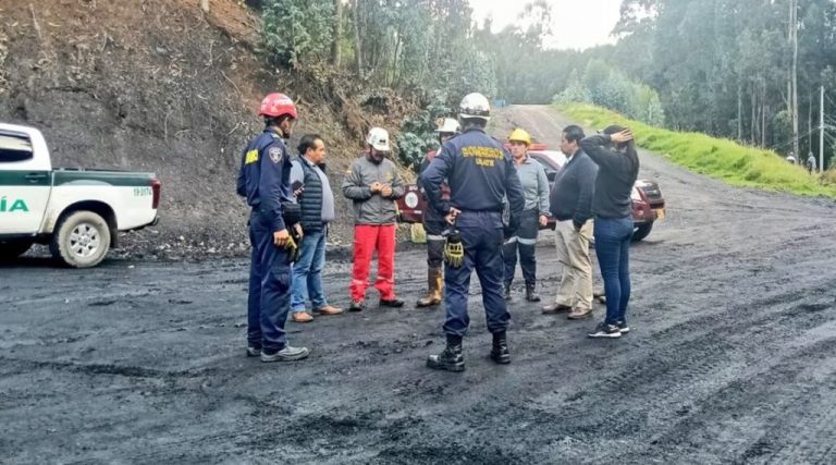 Deja 9 muertos explosión en mina en el centro de Colombia