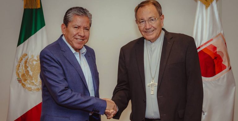 Participa obispo en sesión de la Mesa de Construcción de Paz