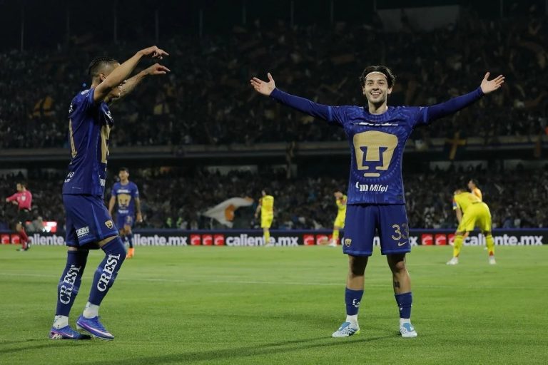 Pumas sufre, pero echa al América en trepidante duelo