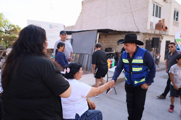 Impulsa alcalde programas para acercarse a la población