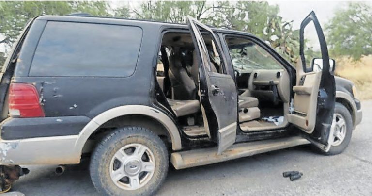 Atacan a policías; muere un estatal