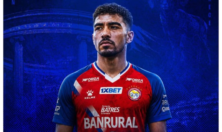 Ernesto Monreal es nuevo fichaje del Xelajú de Guatemala