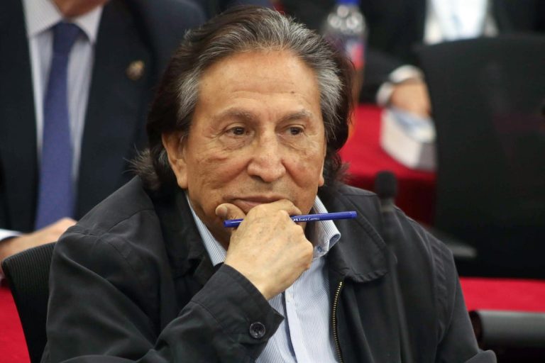 Piden indulto para expresidente peruano Alejandro Toledo