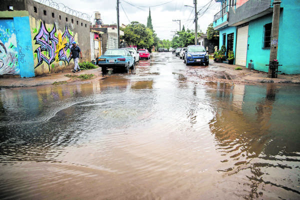 Piden tomar precauciones por lluvias