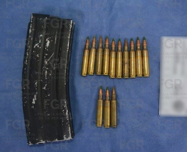 Vinculan a proceso a 4 por portar armas y explosivos
