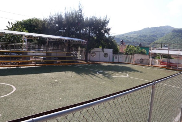 Entregan rehabilitación en primaria en Jalpa