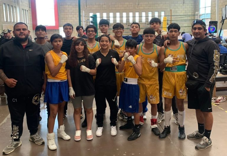 Gallos CMC logra 11 triunfos en cuadrangular de boxeo