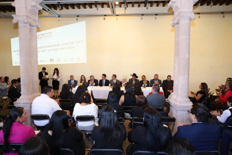 Inauguran Primer Congreso Jurídico Jerez