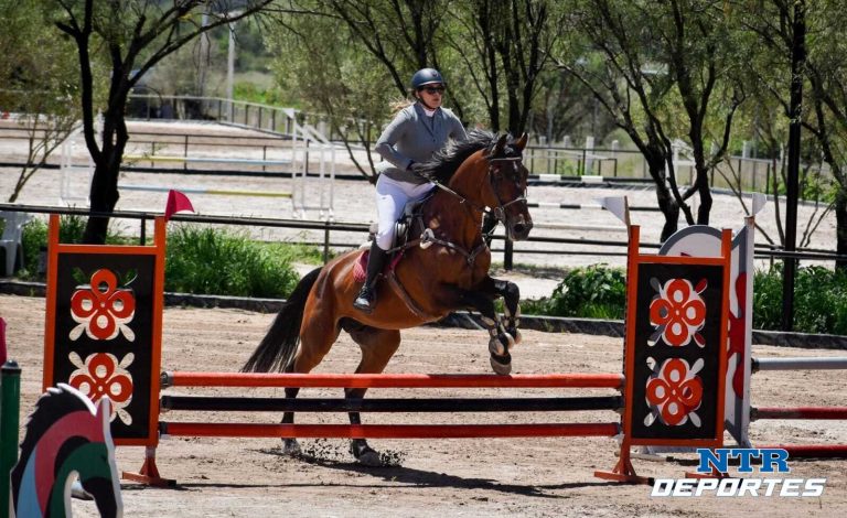 Jinetes zacatecanos destacan en la Copa Truka
