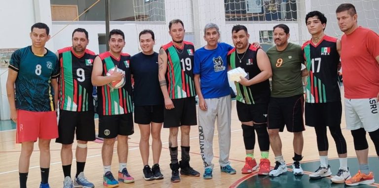 Miche Mix y Fénix se coronan en el Torneo Municipal de Voleibol